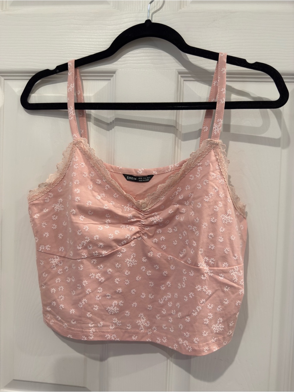 Dusty Pink with White Daisy Print Lace Trim Cropped Cami Tank Top